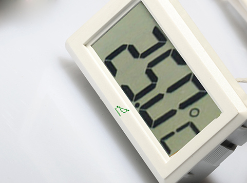 ABS case digital themometer DT100 3.jpg